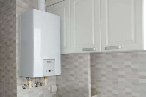 能率热水器出水口管道漏水是什么原因 可以通过加固连接处来解决